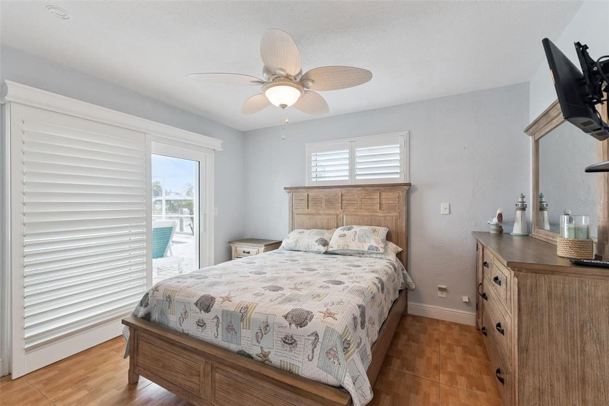 106 ANCHOR DRIVE — photo 29 of 52