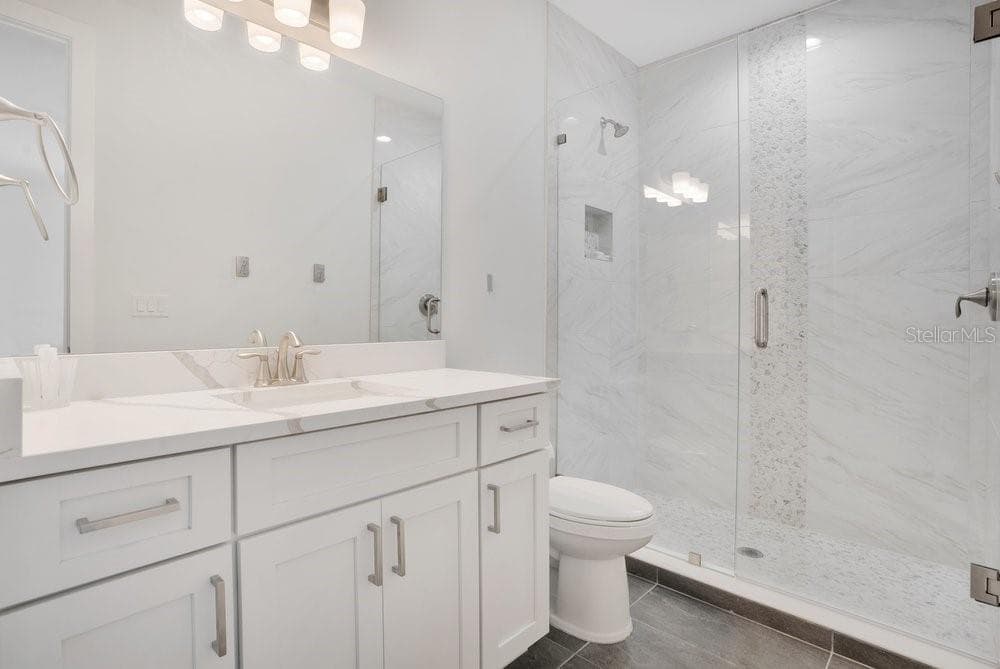 7417 SPARKLING COURT — photo 30 of 49