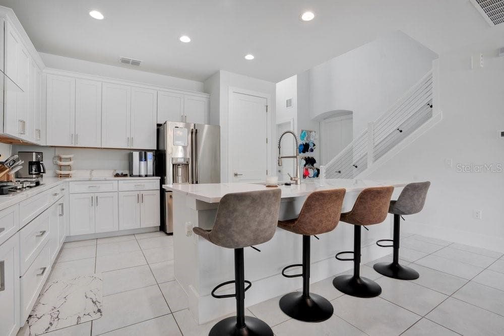 7417 SPARKLING COURT — photo 14 of 49