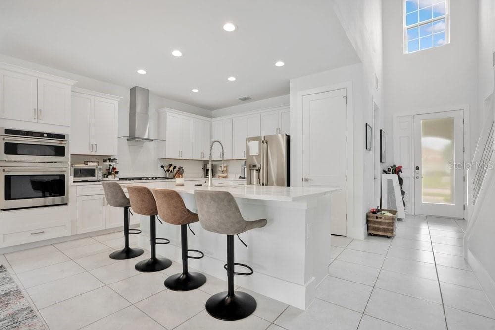 7417 SPARKLING COURT — photo 10 of 49