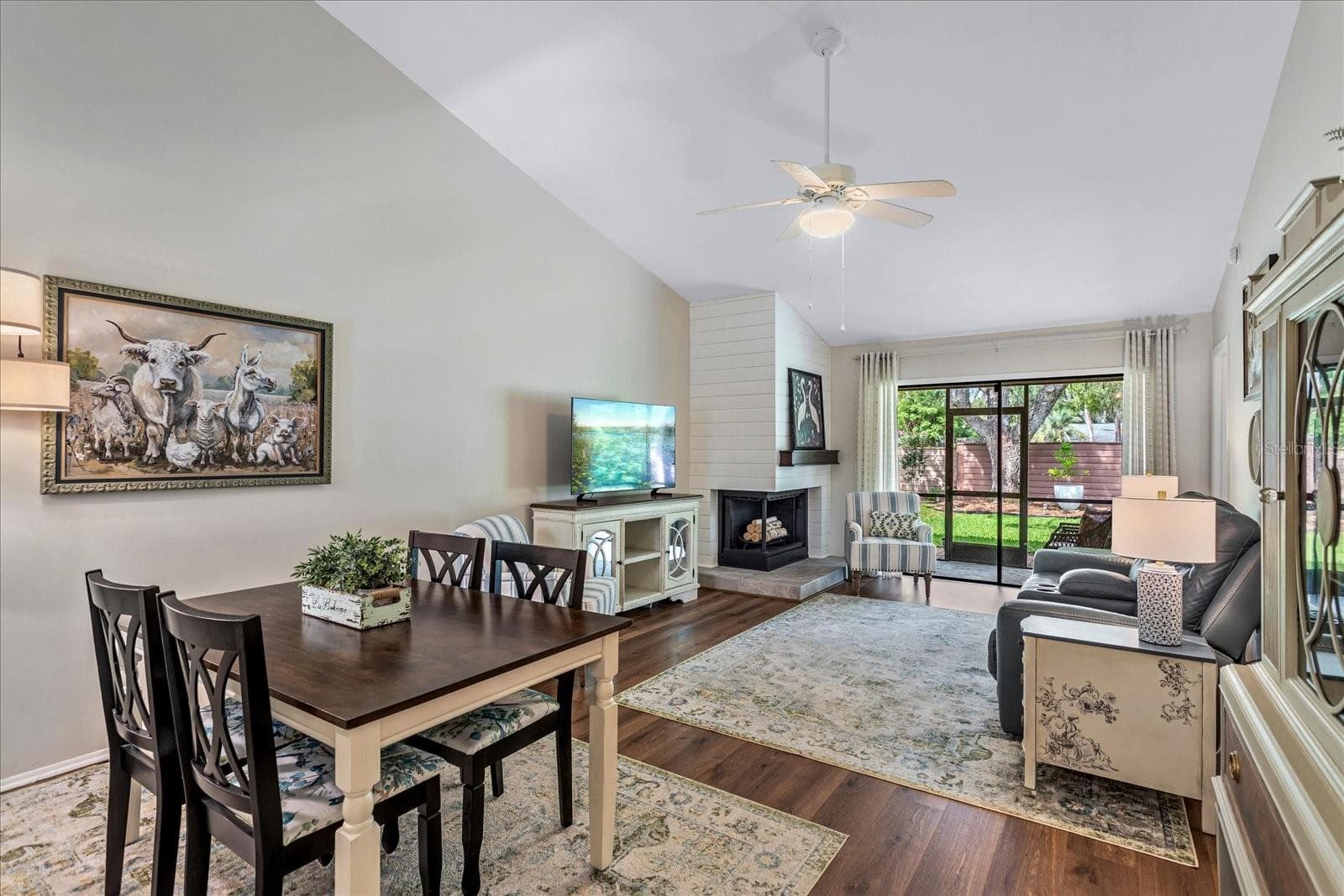 378 WINCHESTER PLACE — photo 11 of 43