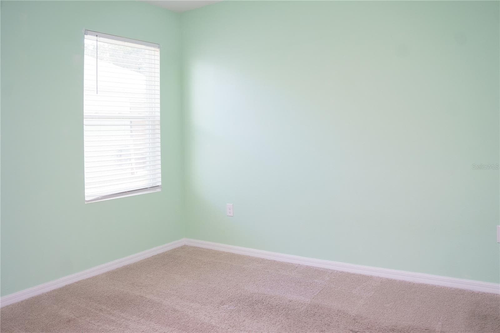2614 GREENLEAF TERRACE — photo 10 of 31