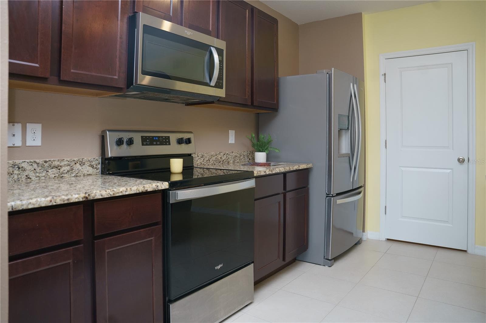 2614 GREENLEAF TERRACE — photo 16 of 31