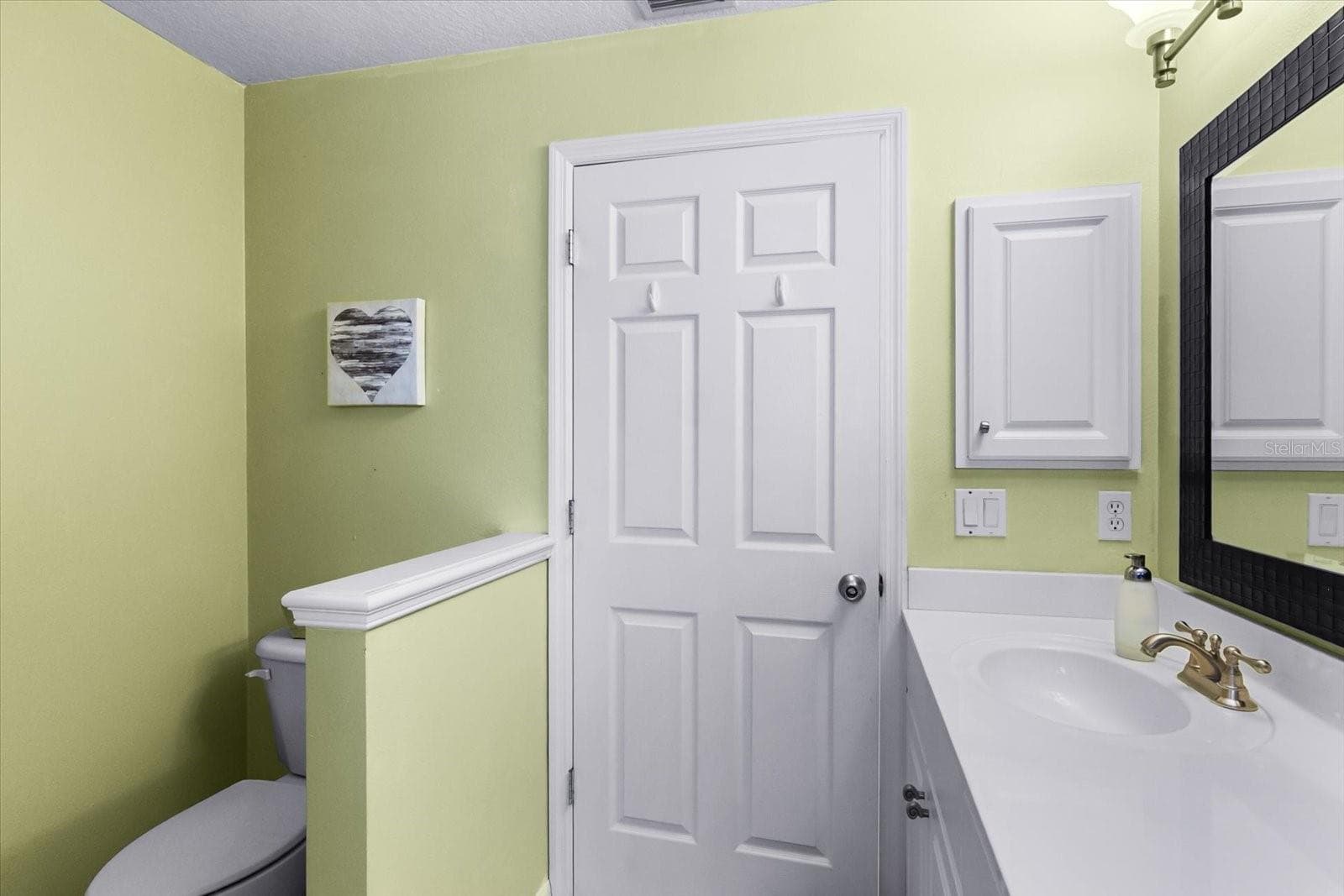 756 BAFFIN DRIVE — photo 36 of 45