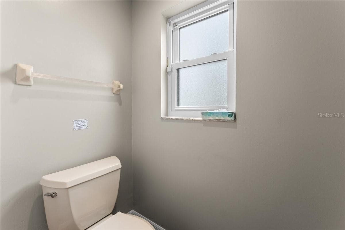 1589 MARY LANE — photo 51 of 100