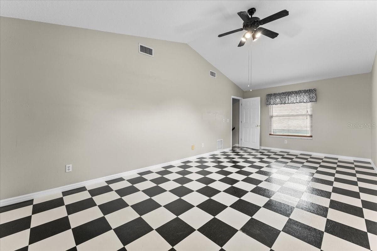 1589 MARY LANE — photo 76 of 100