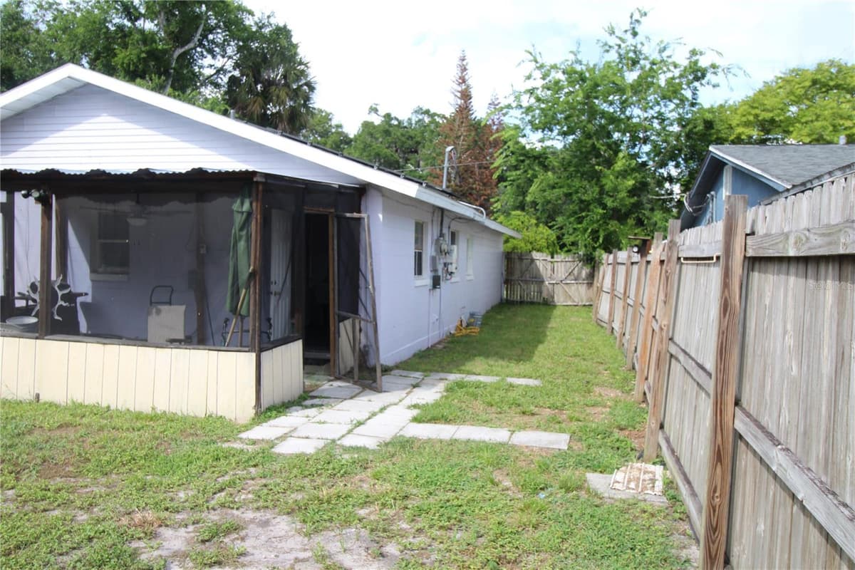 812 OLEANDER AVENUE — photo 12 of 12