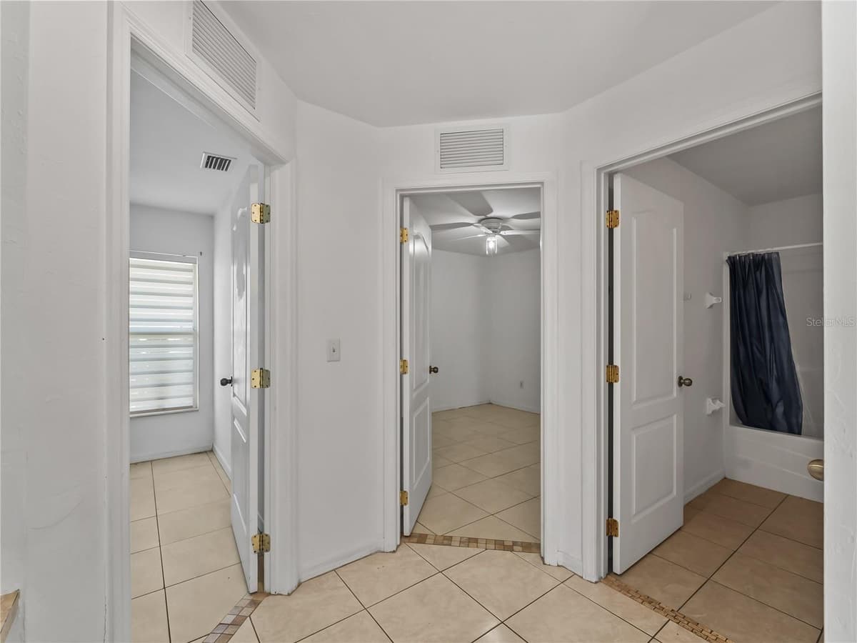 1103 LEE AVENUE — photo 25 of 54