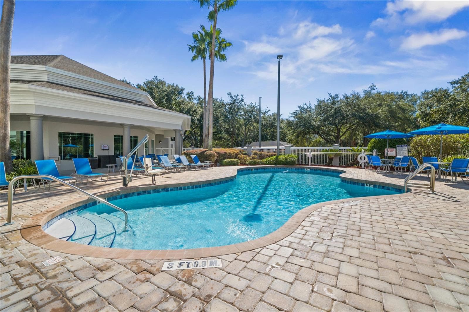 8303 PALM PARKWAY — photo 32 of 73