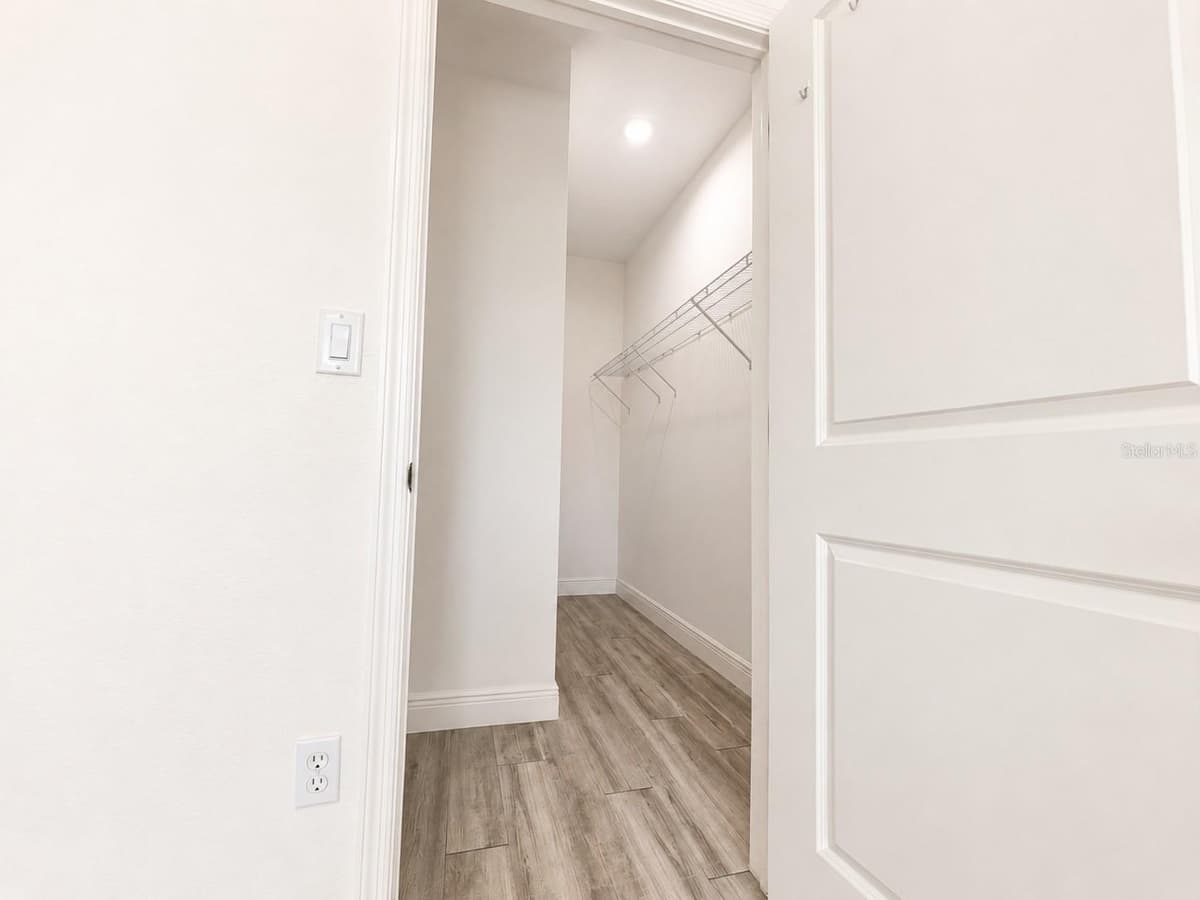 3117 MEMPHIS LANE — photo 5 of 11