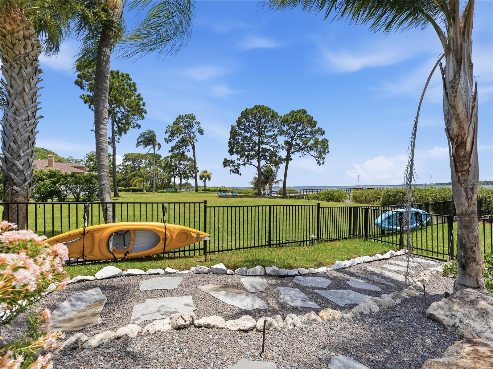 732 SHORE DRIVE — photo 86 of 99