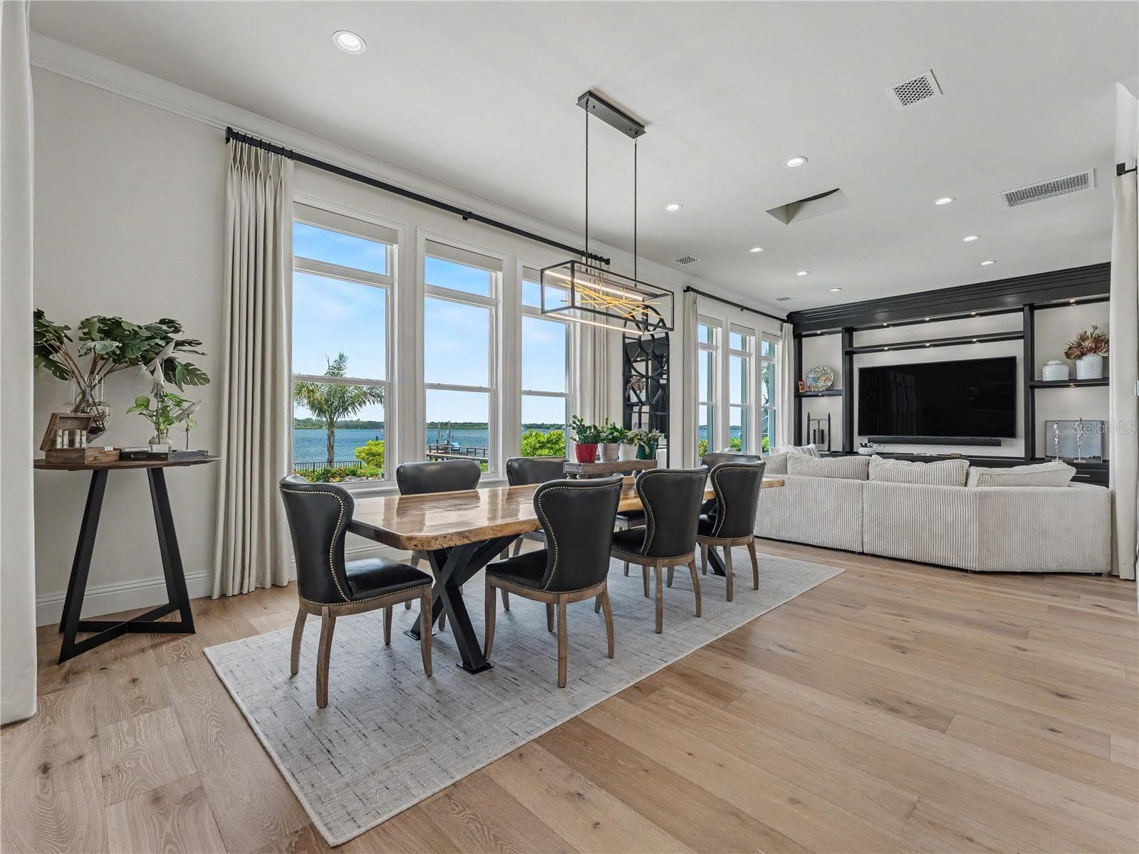 732 SHORE DRIVE — photo 42 of 99