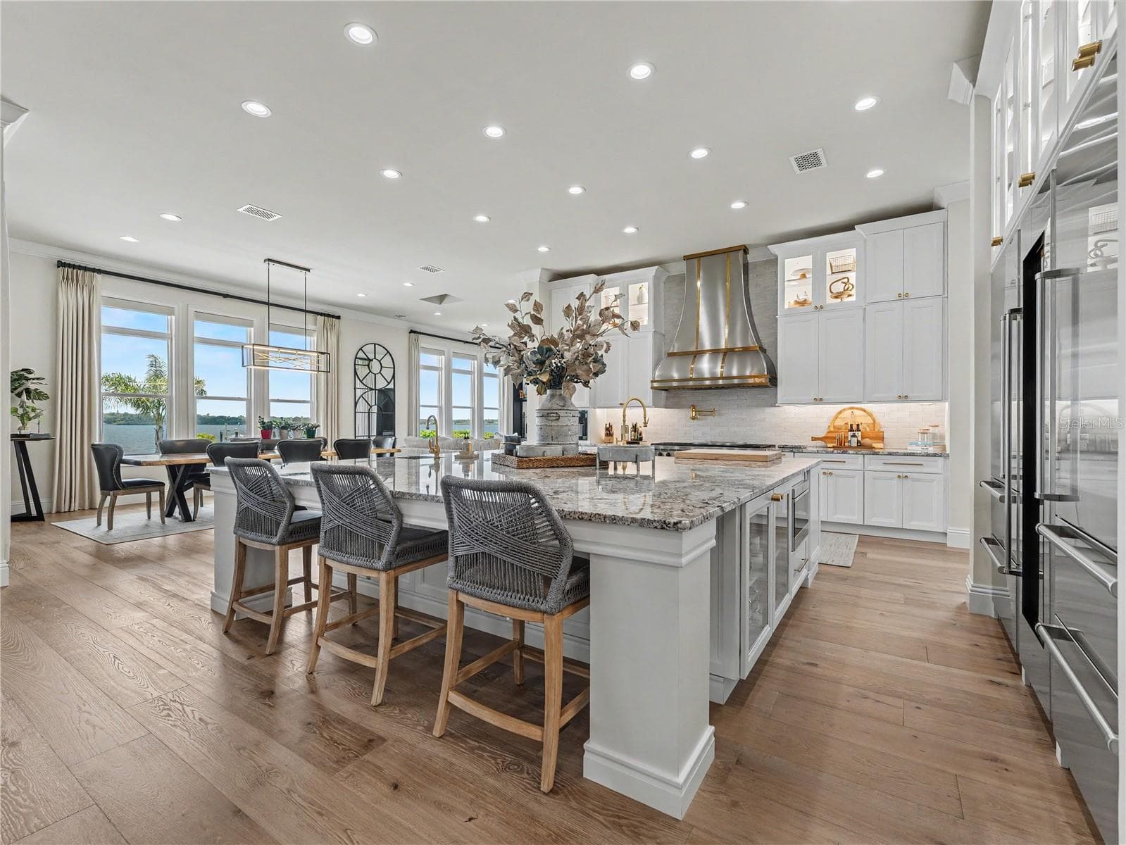 732 SHORE DRIVE — photo 27 of 99