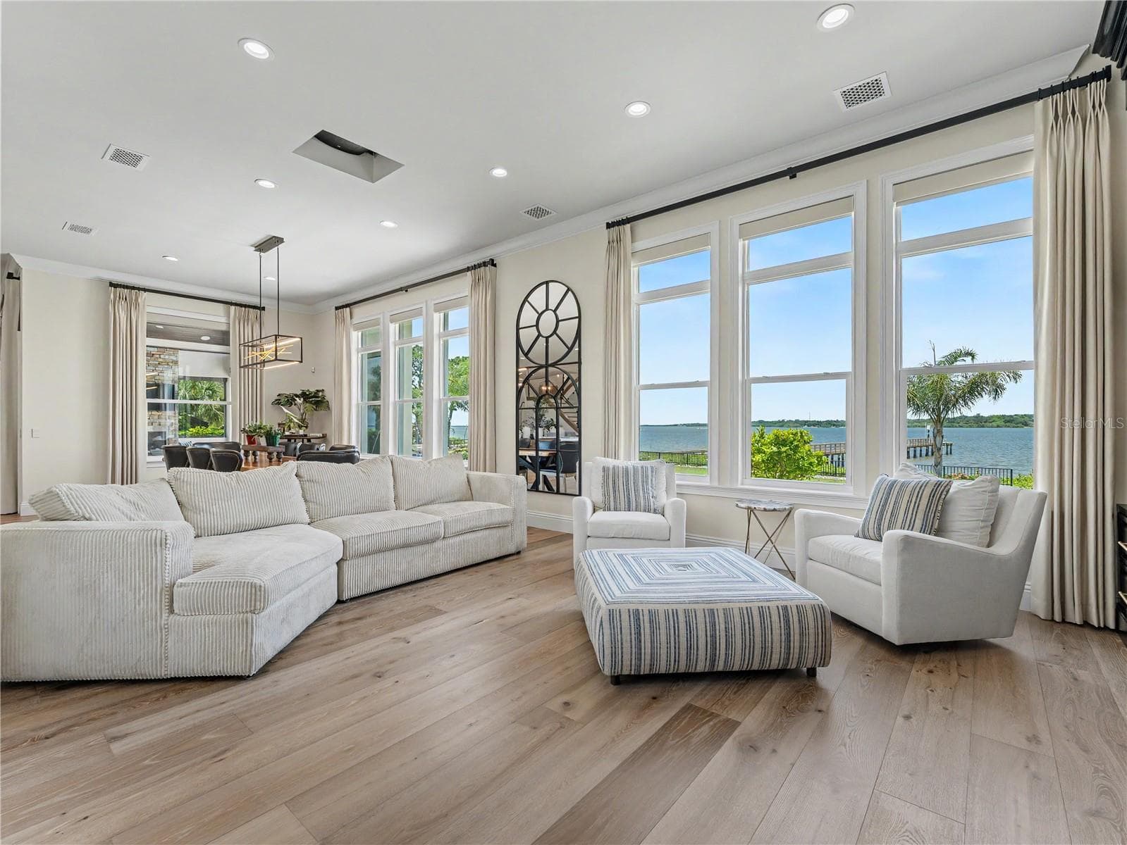 732 SHORE DRIVE — photo 47 of 99