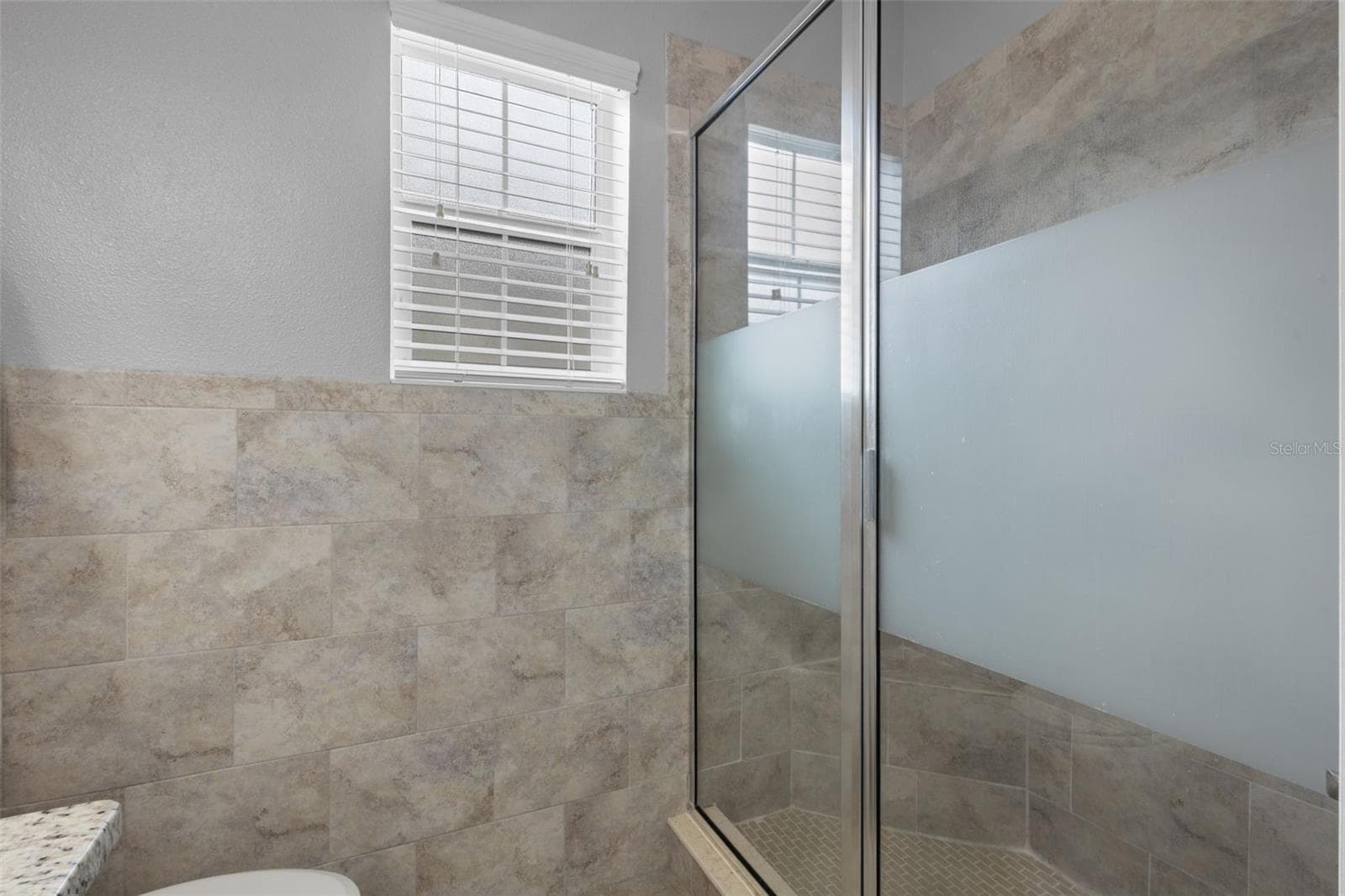 423 AURORA WAY — photo 27 of 36