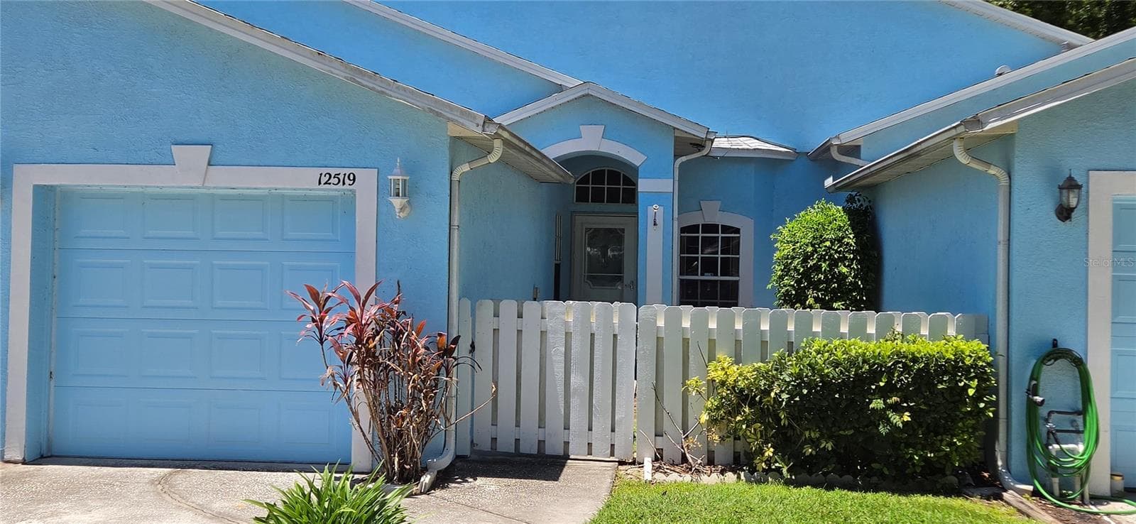 12519 HOLLYBROOK LANE