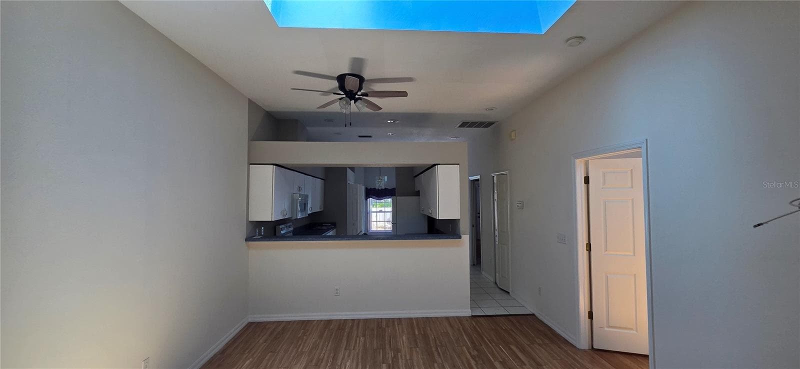 12519 HOLLYBROOK LANE — photo 9 of 26