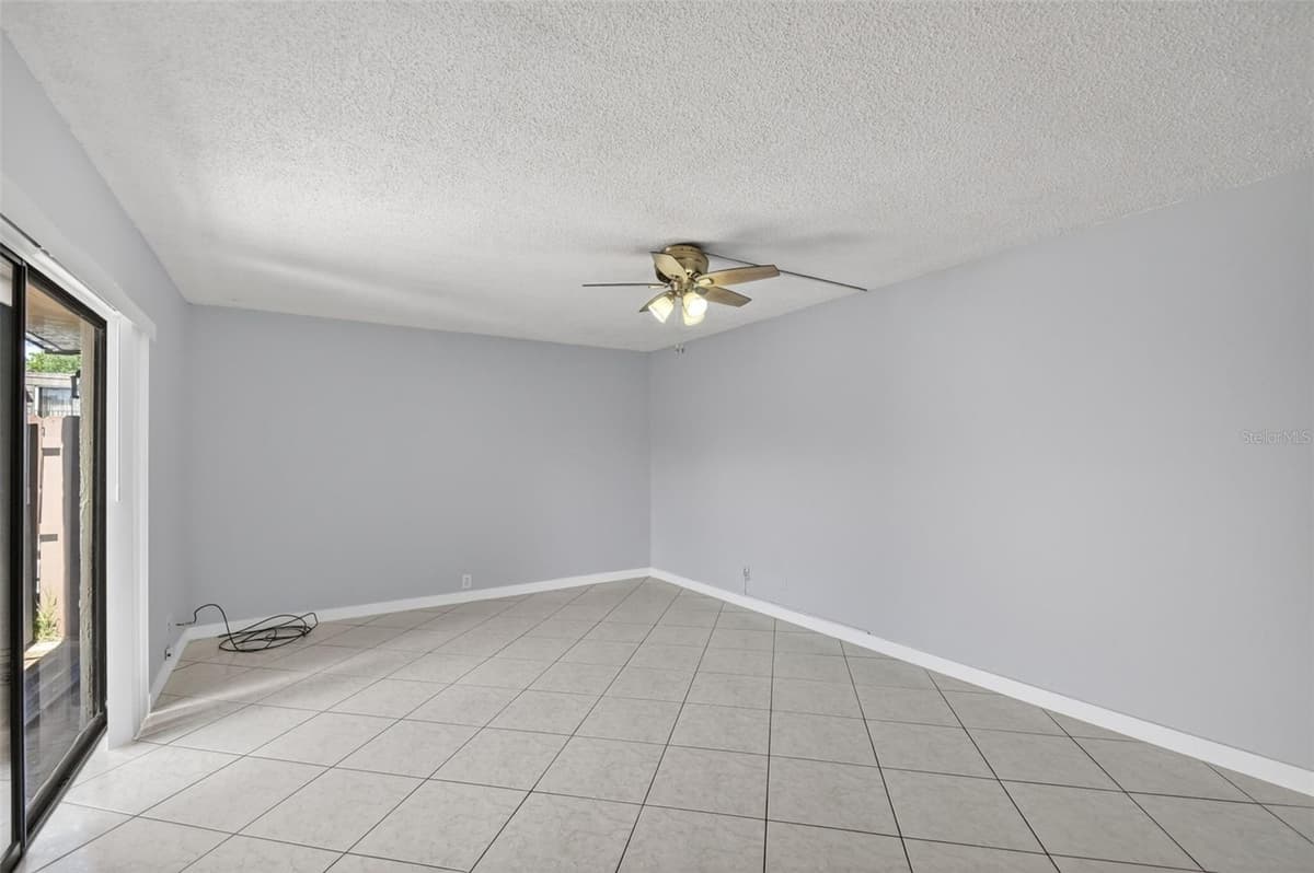 1534 FOREST LAKES CIRCLE — photo 8 of 40