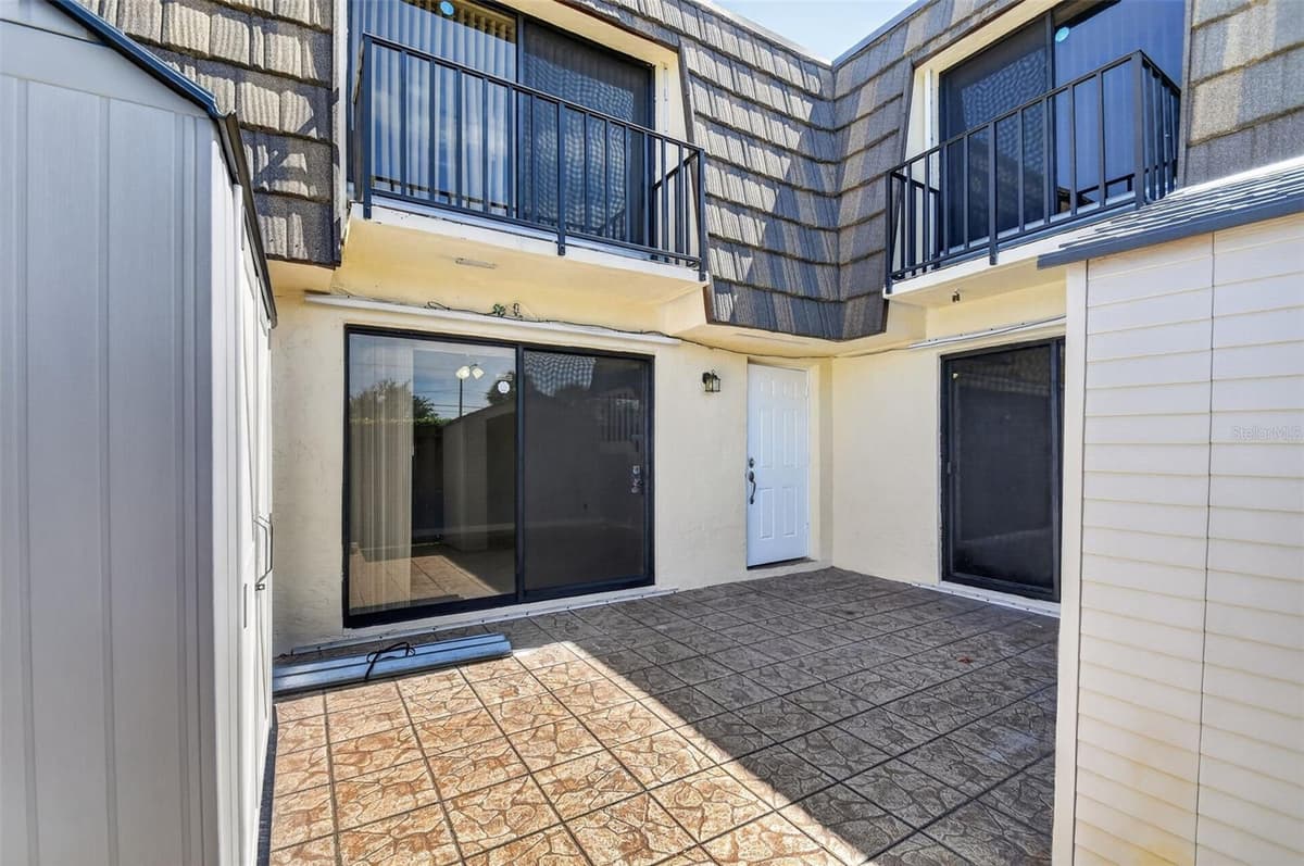 1534 FOREST LAKES CIRCLE — photo 4 of 40