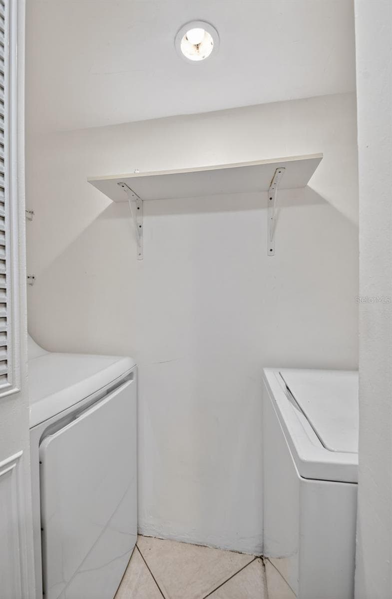 1534 FOREST LAKES CIRCLE — photo 17 of 40