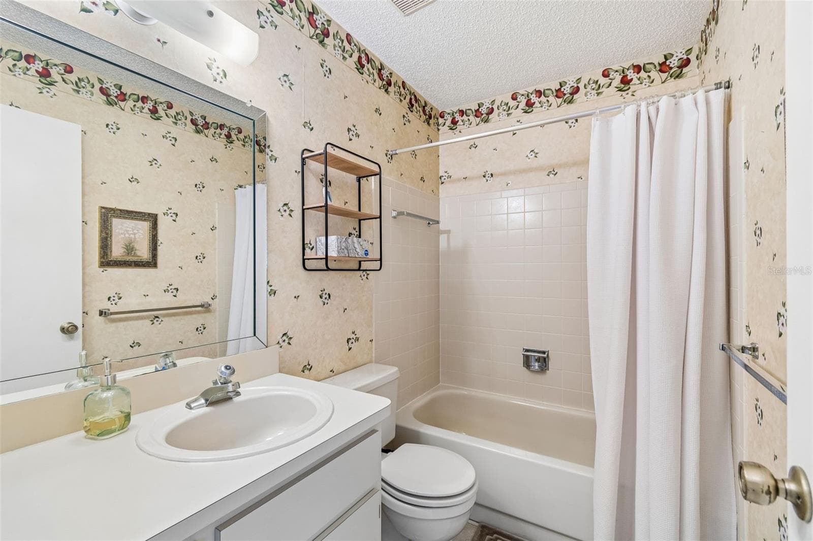 7725 DANUBE DRIVE — photo 28 of 63