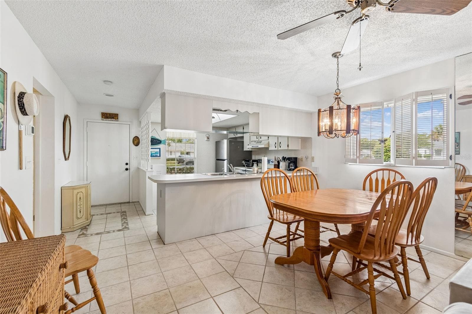 7725 DANUBE DRIVE — photo 19 of 63