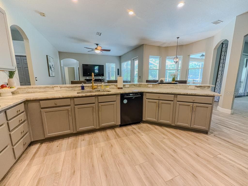 5852 CACHETTE DE RIVIERA COURT — photo 23 of 95