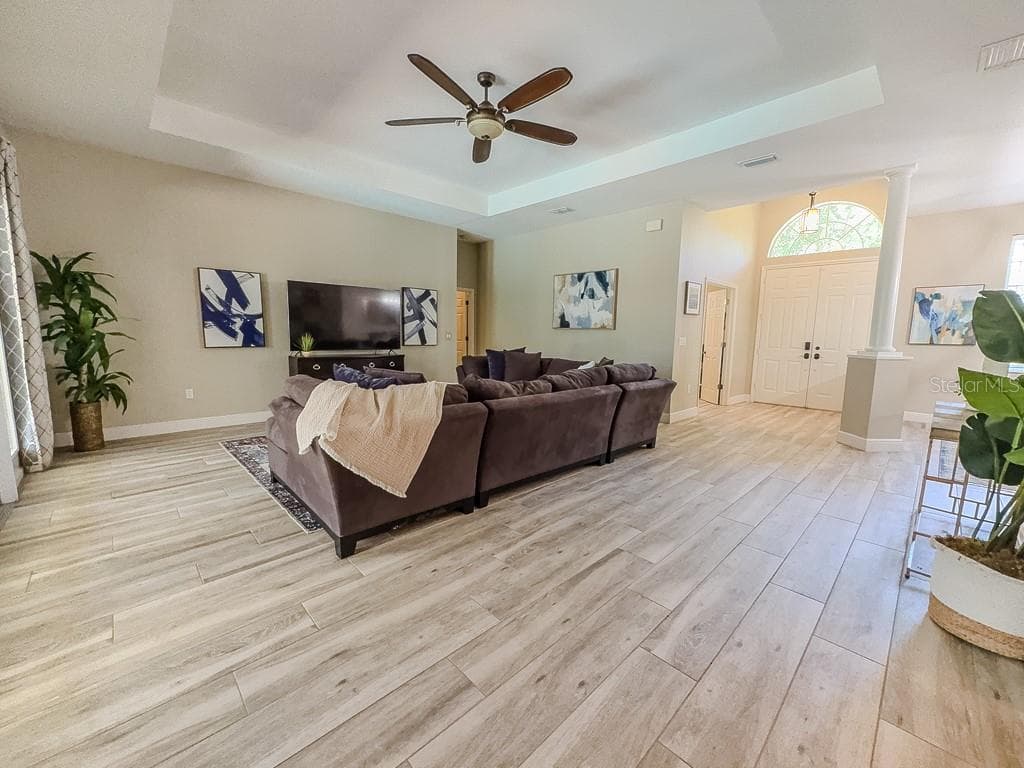 5852 CACHETTE DE RIVIERA COURT — photo 18 of 95