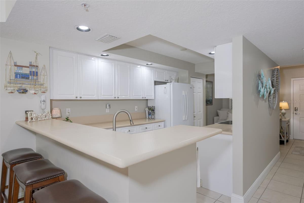 4650 LINKS VILLAGE DRIVE — photo 4 of 46