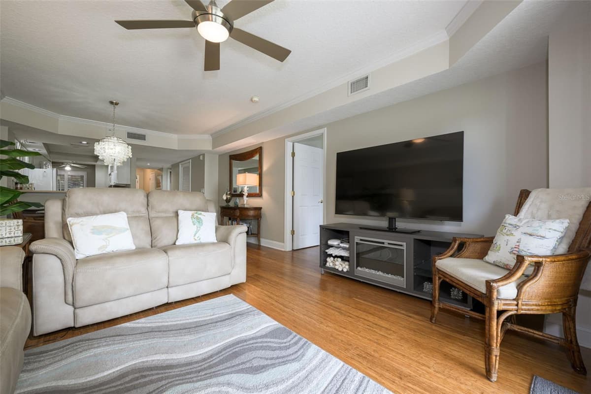 4650 LINKS VILLAGE DRIVE — photo 11 of 46