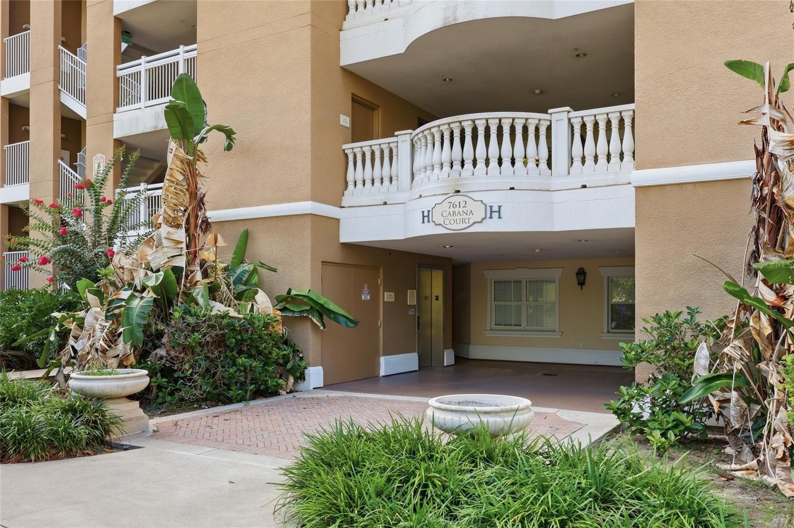 7612 CABANA COURT — photo 13 of 49
