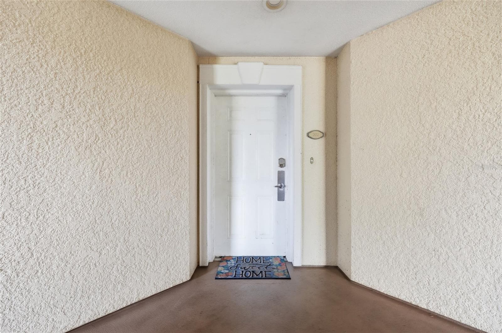 7612 CABANA COURT — photo 16 of 49