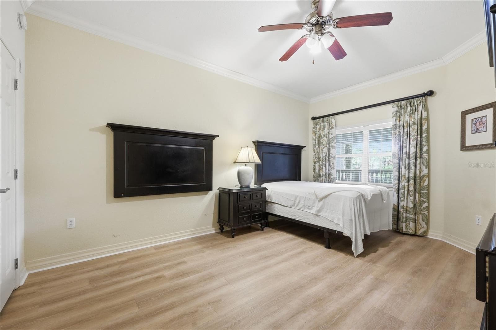 7612 CABANA COURT — photo 40 of 49