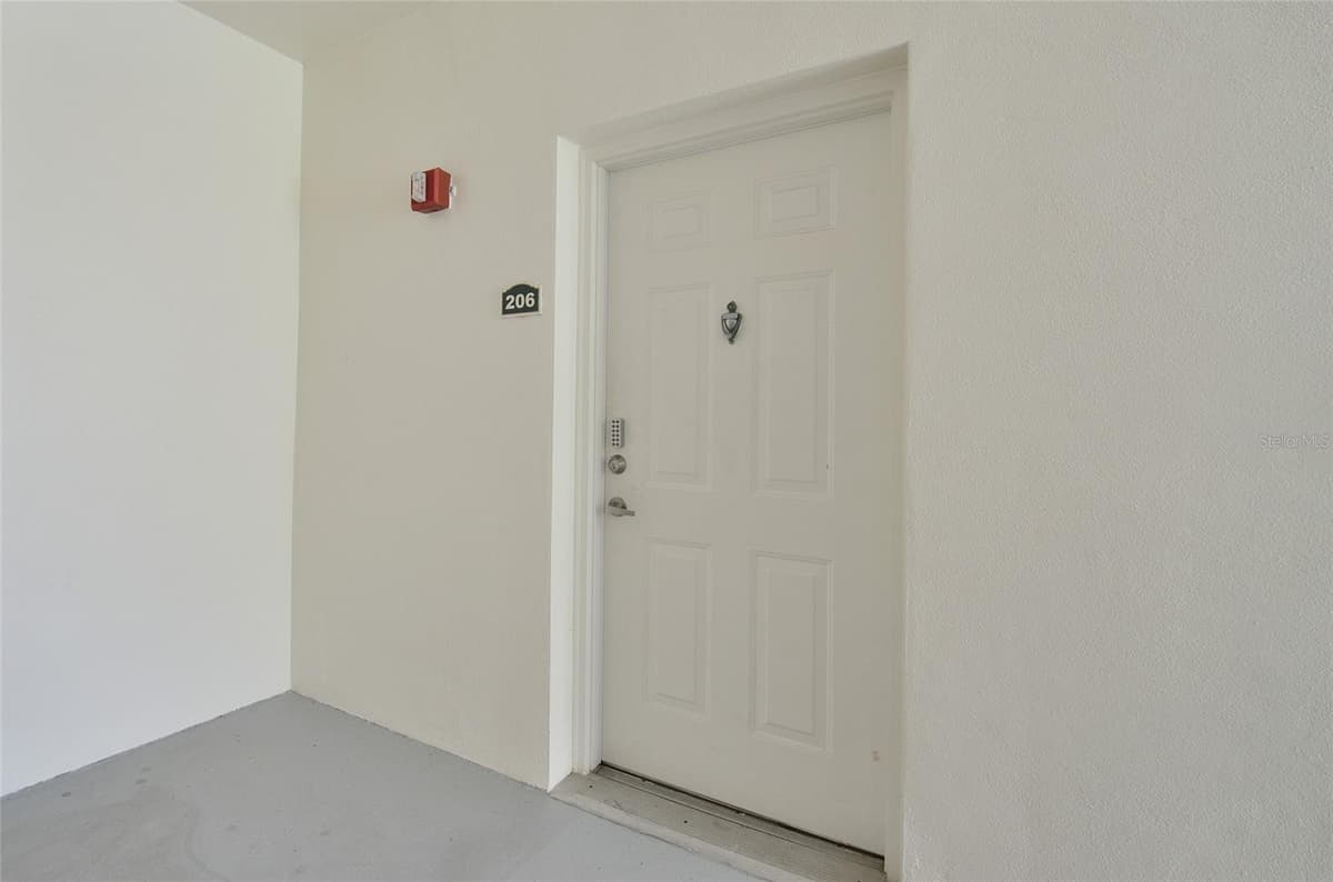 770 SIENA PALM DRIVE — photo 4 of 41