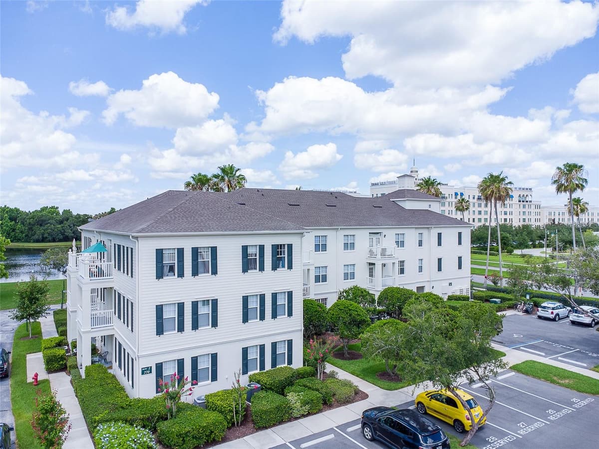 770 SIENA PALM DRIVE — photo 3 of 41