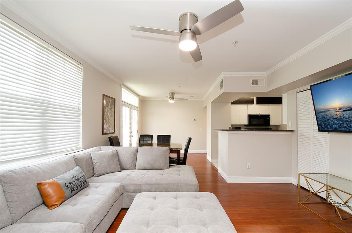 770 SIENA PALM DRIVE — photo 9 of 41
