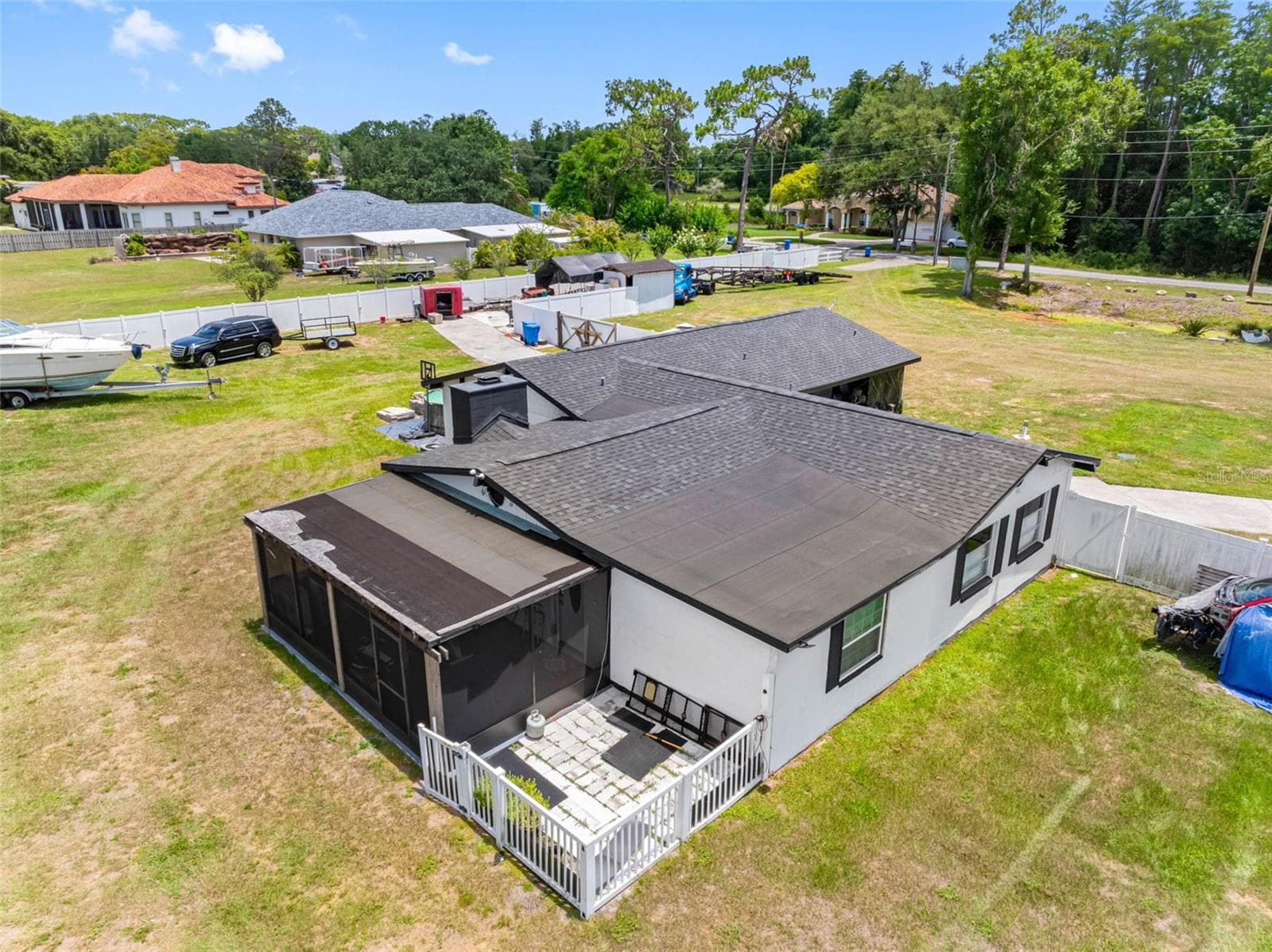 5515 LAKE LE CLARE ROAD — photo 50 of 60