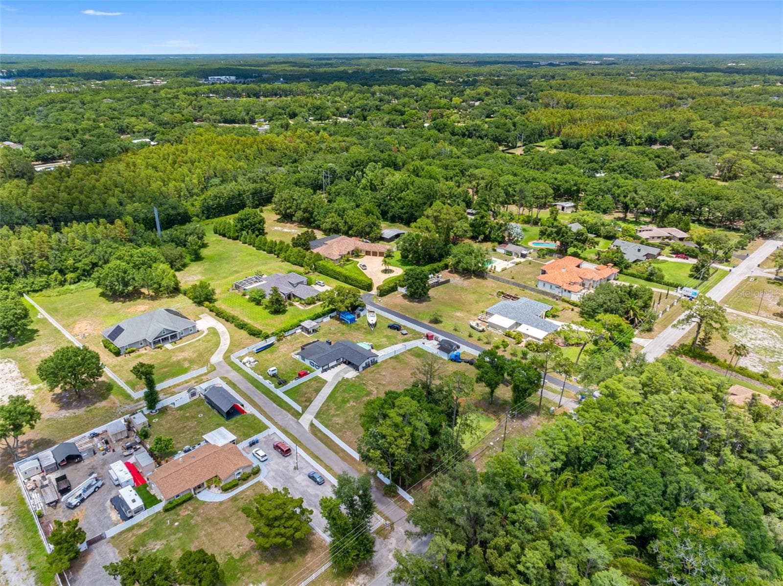 5515 LAKE LE CLARE ROAD — photo 58 of 60