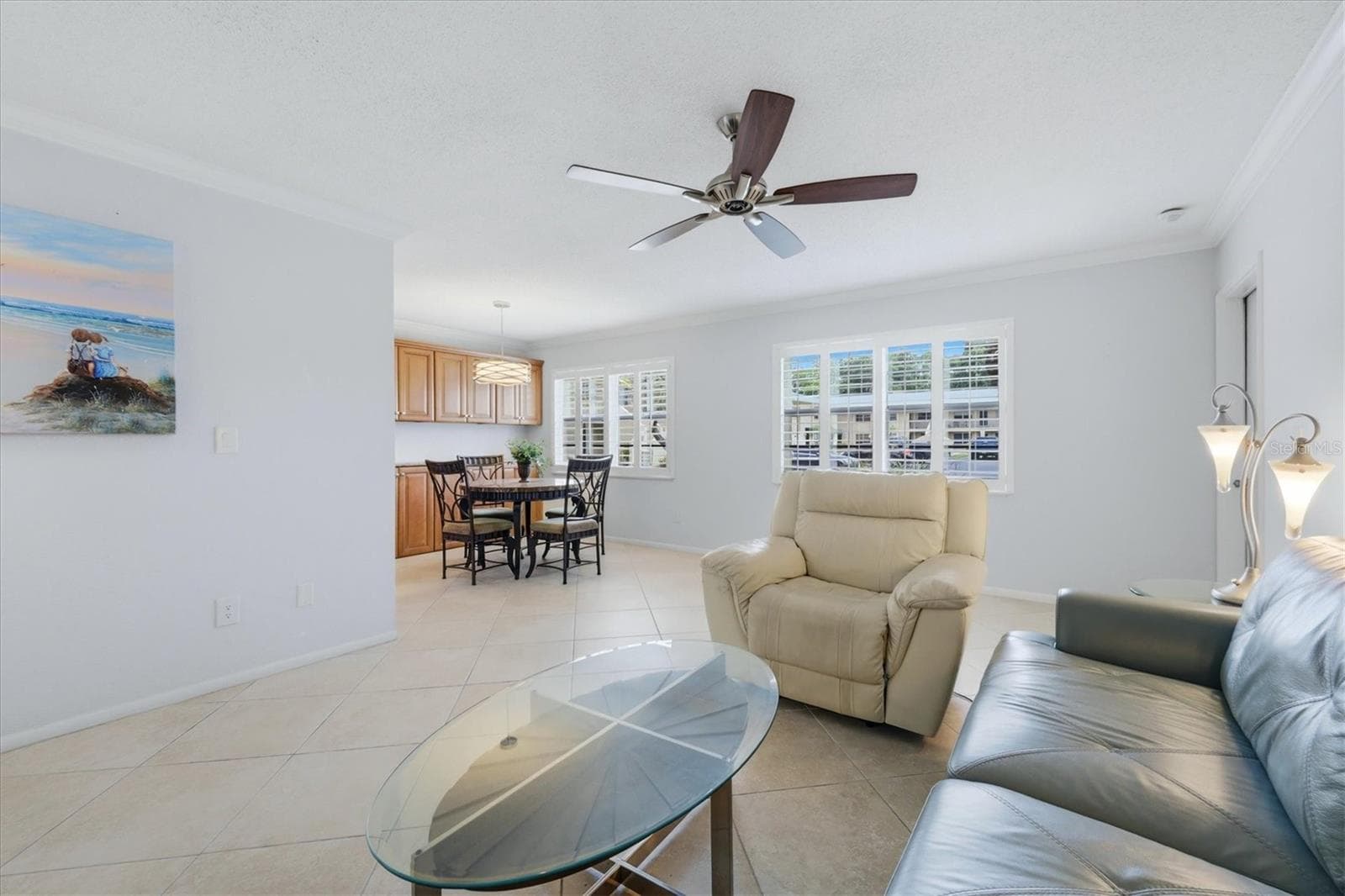 4805 RILMA AVENUE — photo 8 of 28
