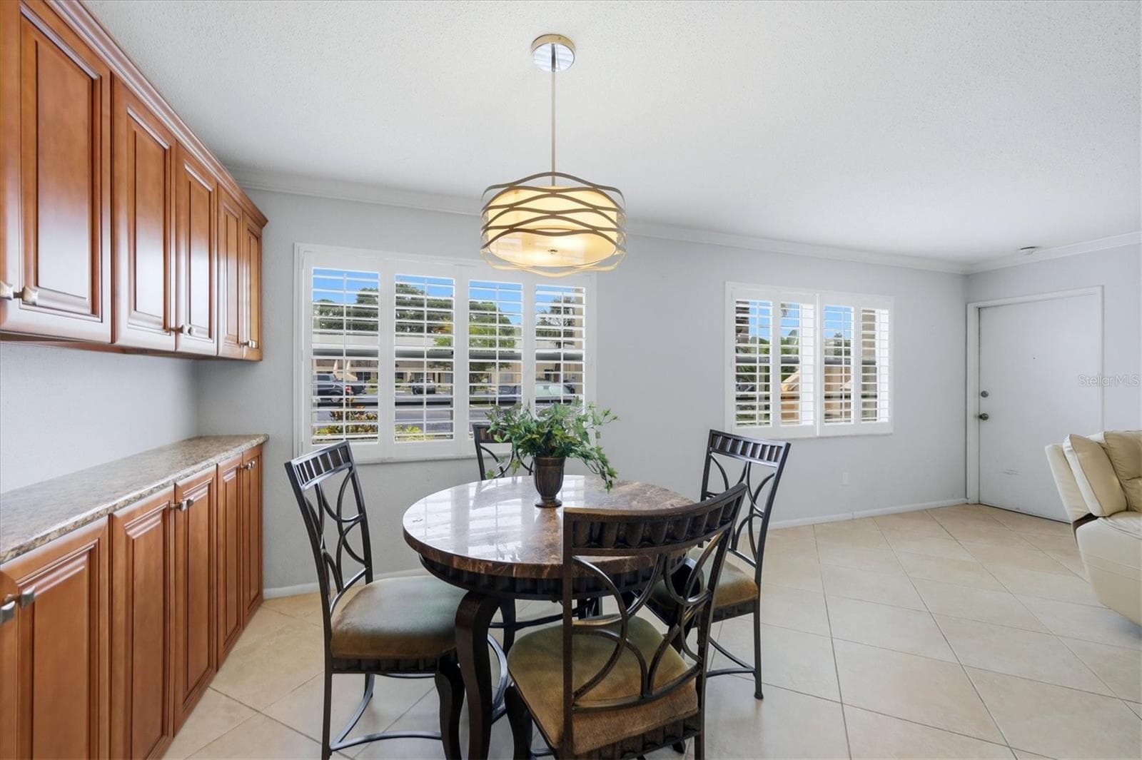4805 RILMA AVENUE — photo 11 of 28