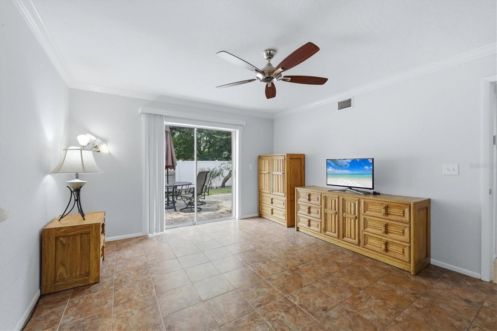 4805 RILMA AVENUE — photo 16 of 28
