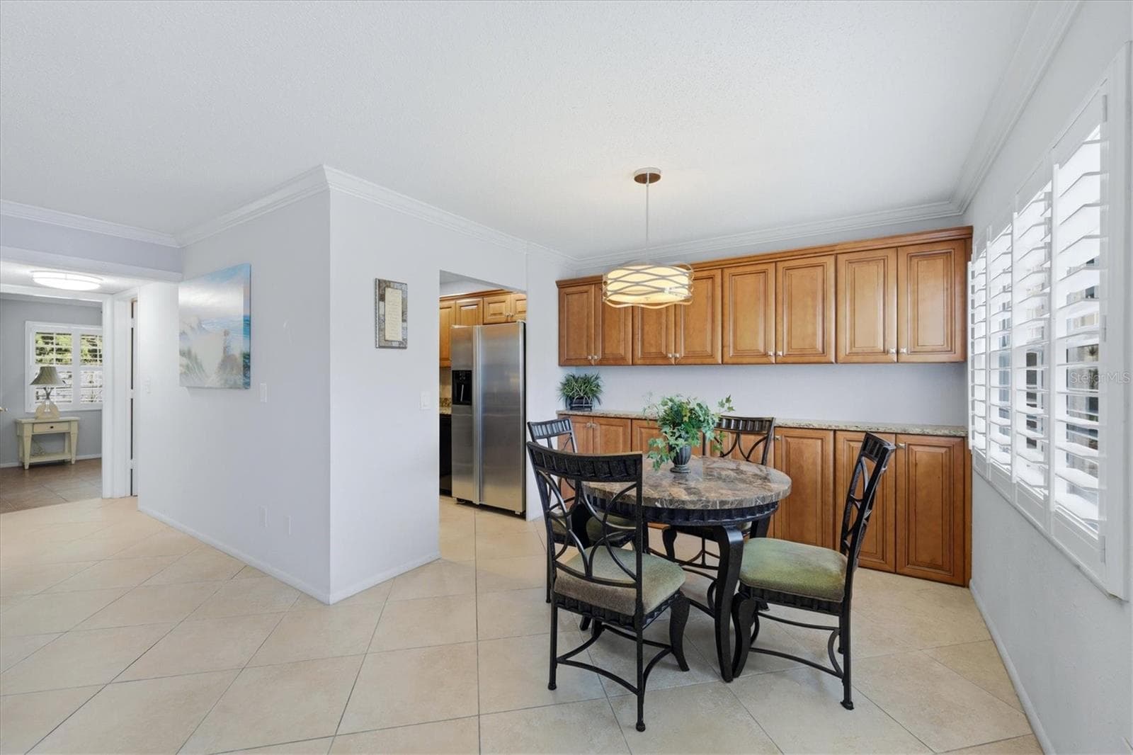 4805 RILMA AVENUE — photo 10 of 28