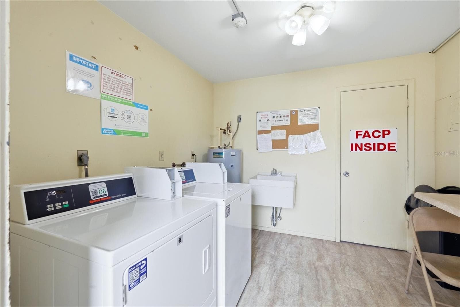 4805 RILMA AVENUE — photo 20 of 28