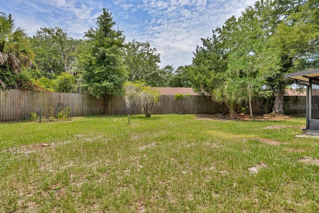 6109 1ST MANOR — photo 25 of 31