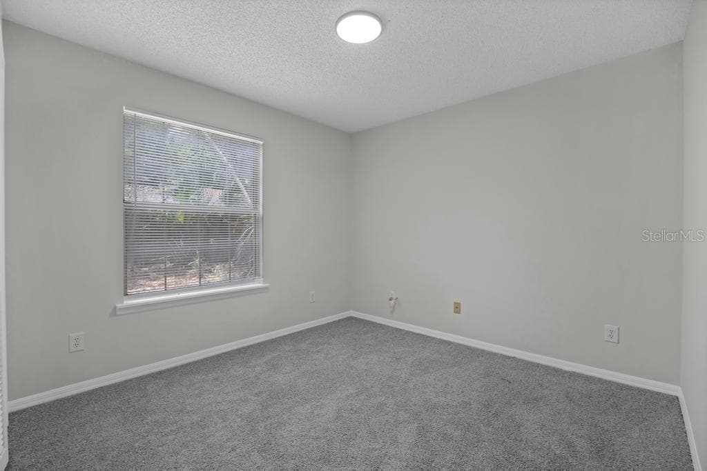 6109 1ST MANOR — photo 18 of 31