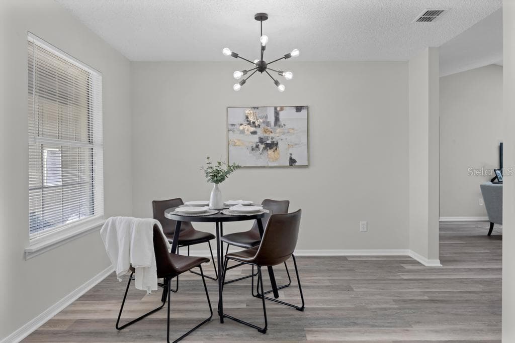 6109 1ST MANOR — photo 9 of 31