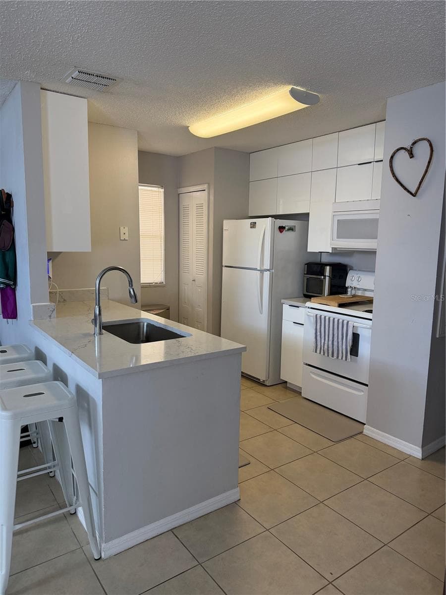 615 RICHLAND COURT — photo 5 of 16