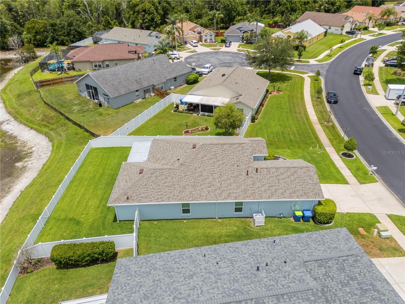 31328 WRENCREST DRIVE — photo 45 of 58