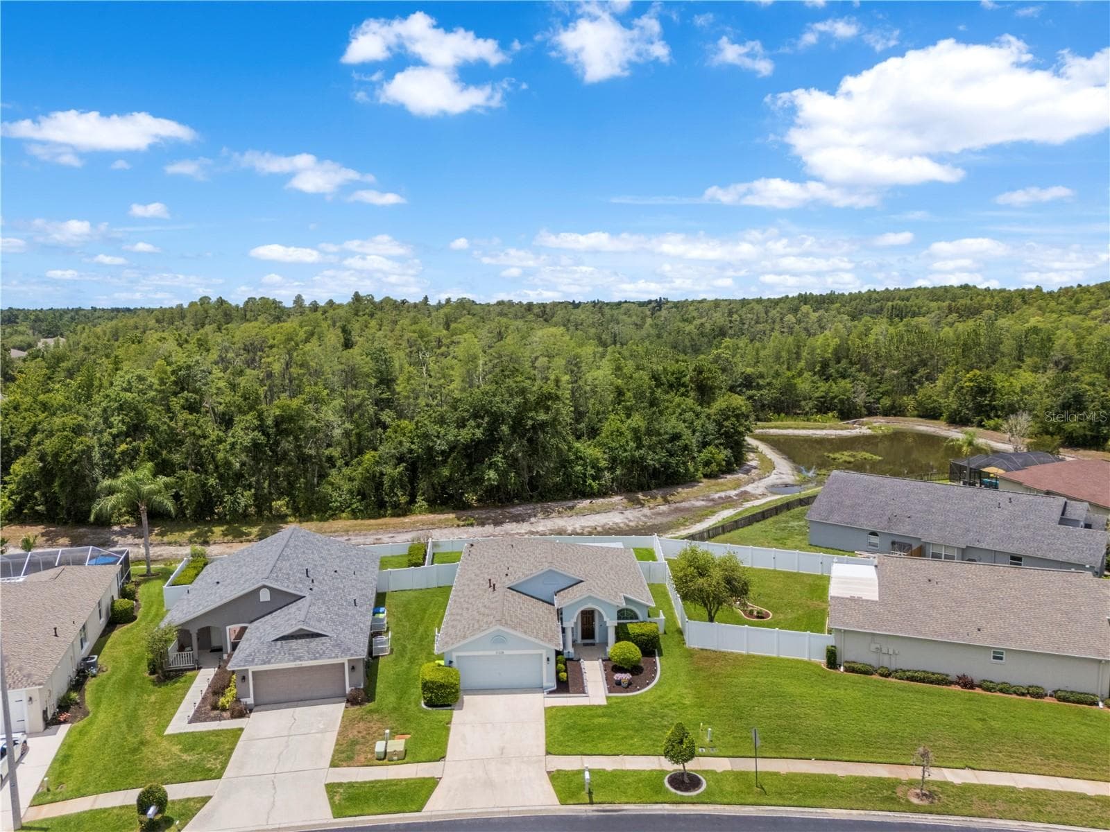 31328 WRENCREST DRIVE — photo 52 of 58