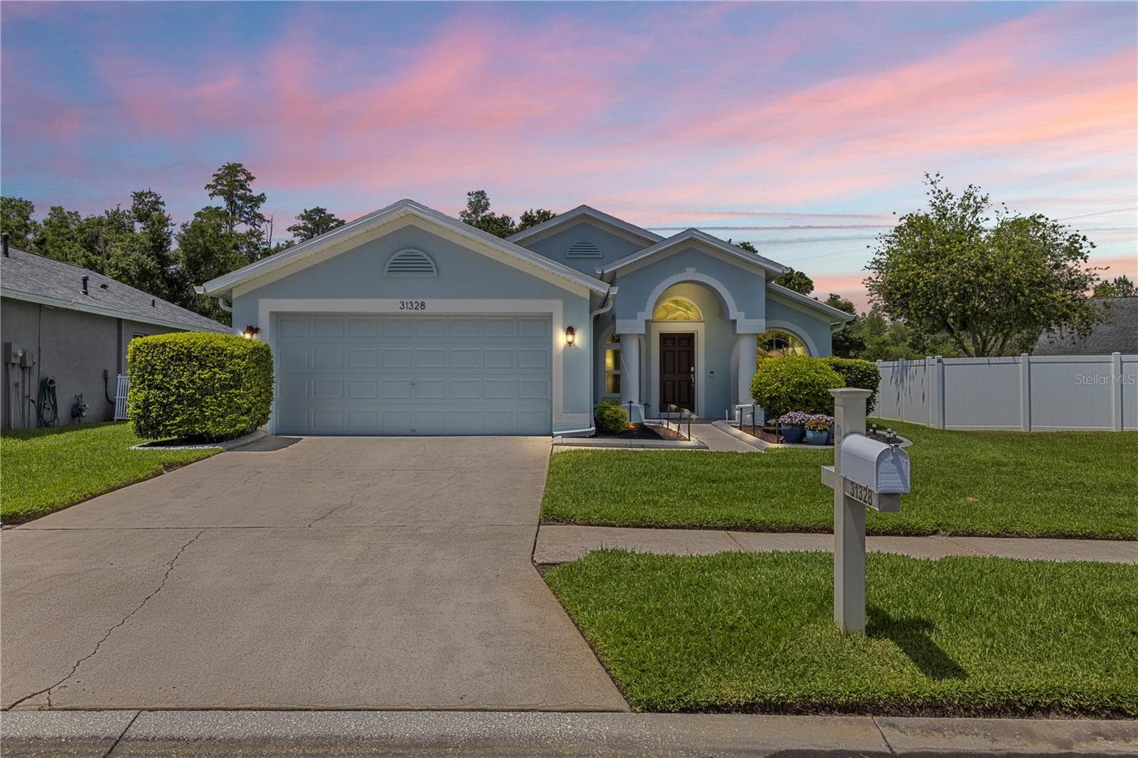31328 WRENCREST DRIVE — photo 1 of 58
